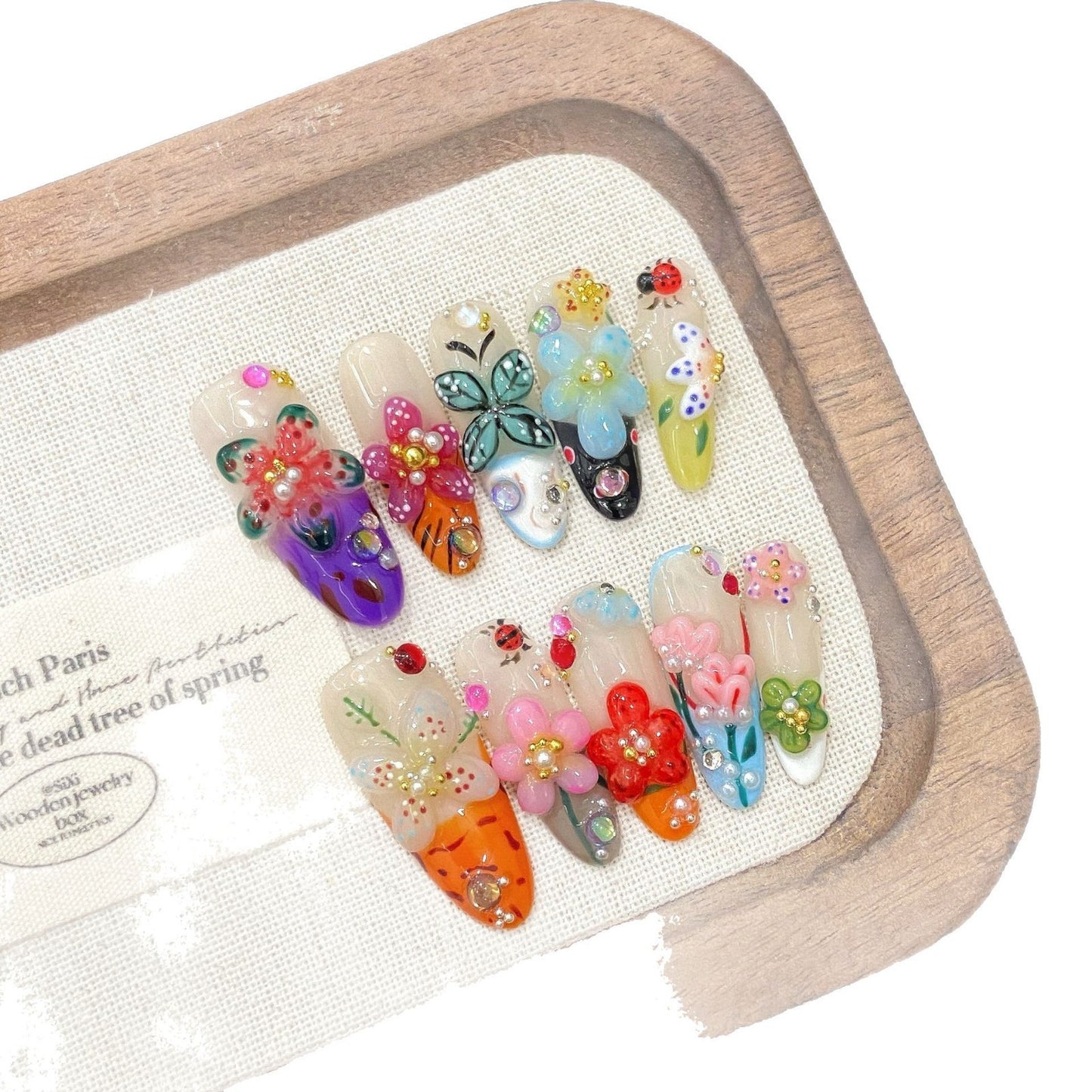 French Style 3D Floral Insect Carved Press On Nails