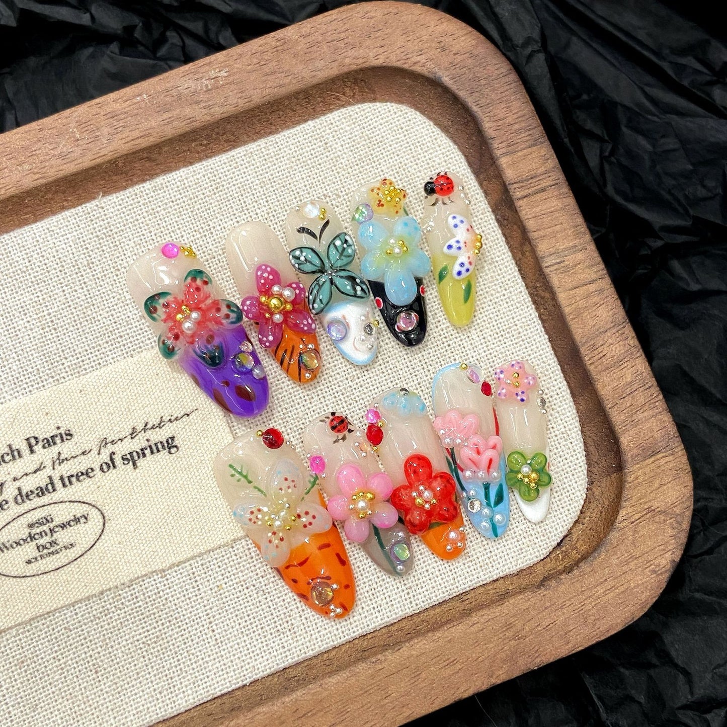 French Style 3D Floral Insect Carved Press On Nails