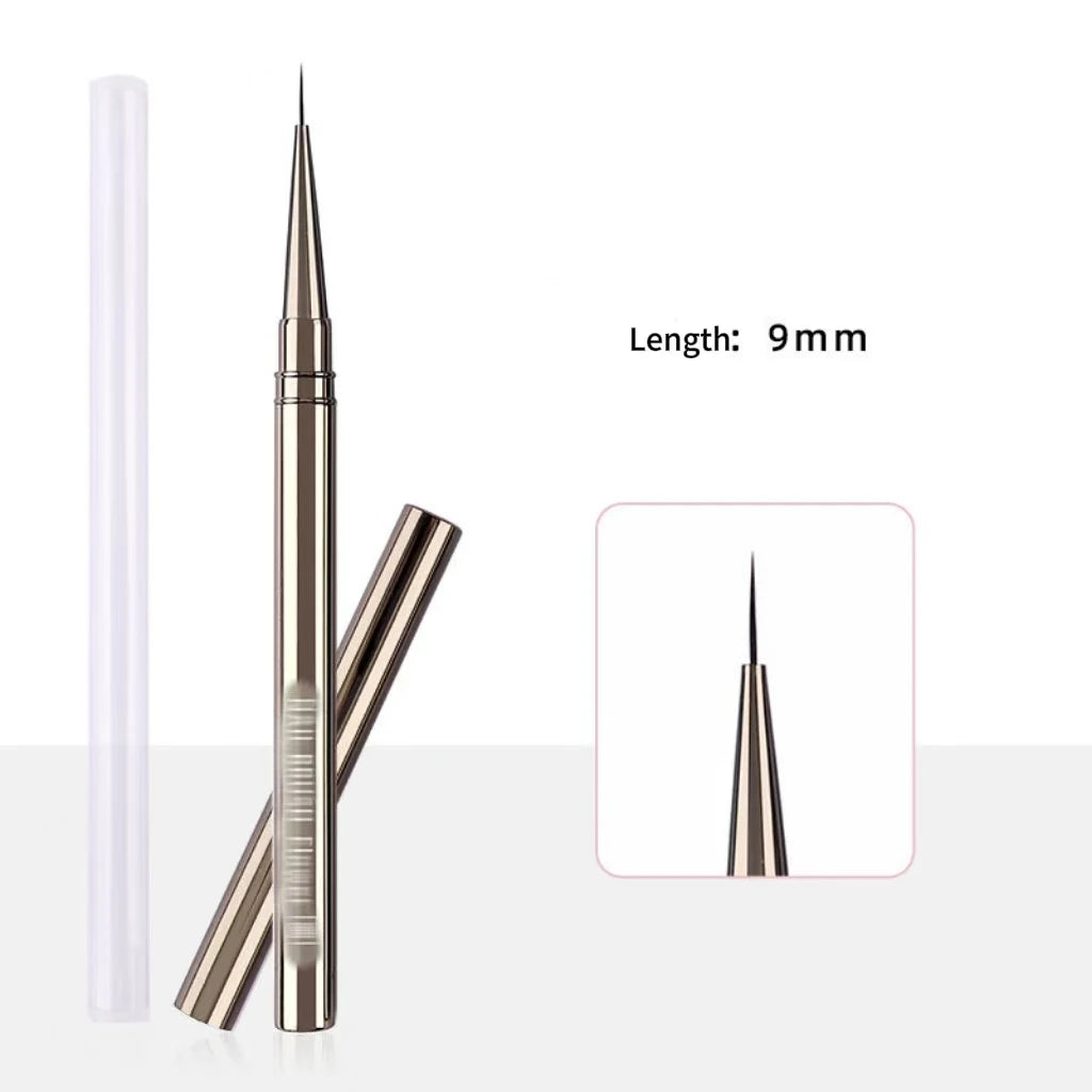 Metallic eyeliner pen with a close-up inset showing its tip on a white background.